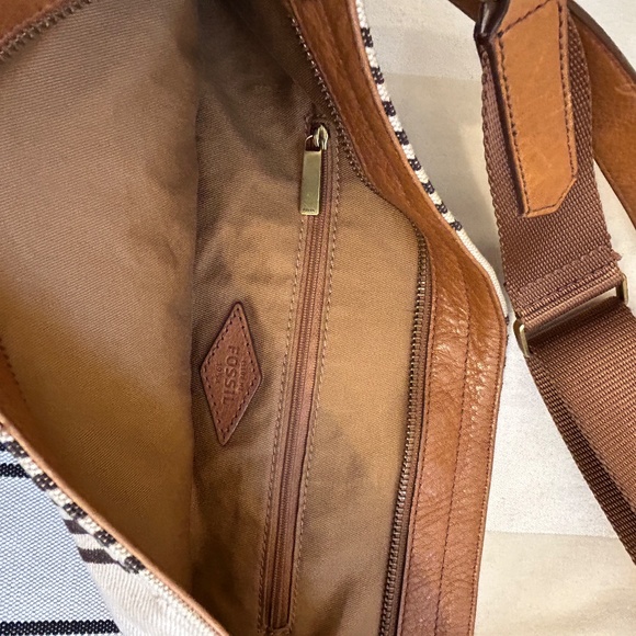 ππ» Fossil Maya Tote Shoulder Bag Leather and Canvas - Picture 4 of 14